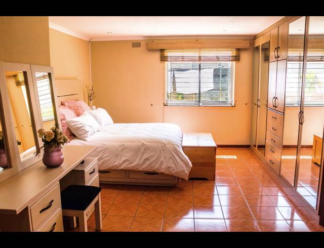 4 BEDROOM FREESTANDING SOLD IN BELHAR